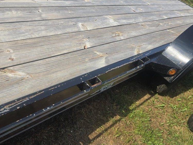 22'x83" East Texas Trailers Equipment Trailers - Equipment Trailers - Buy Repo Trailers