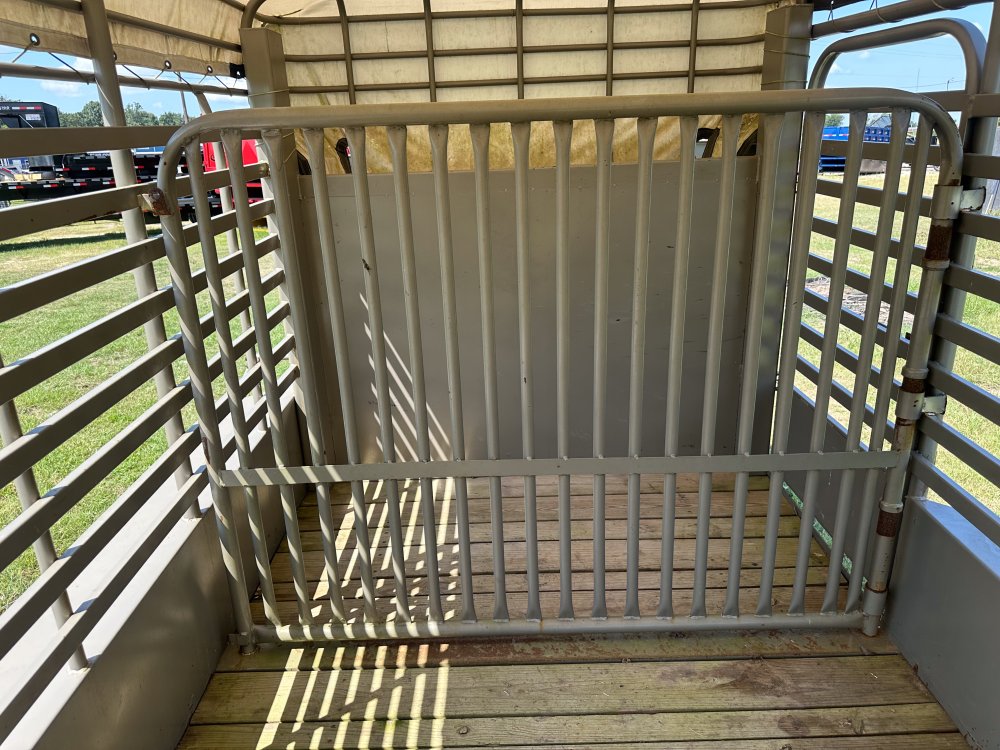 20'x7' East Texas Trailers Stock Trailers - 15,680 lbs