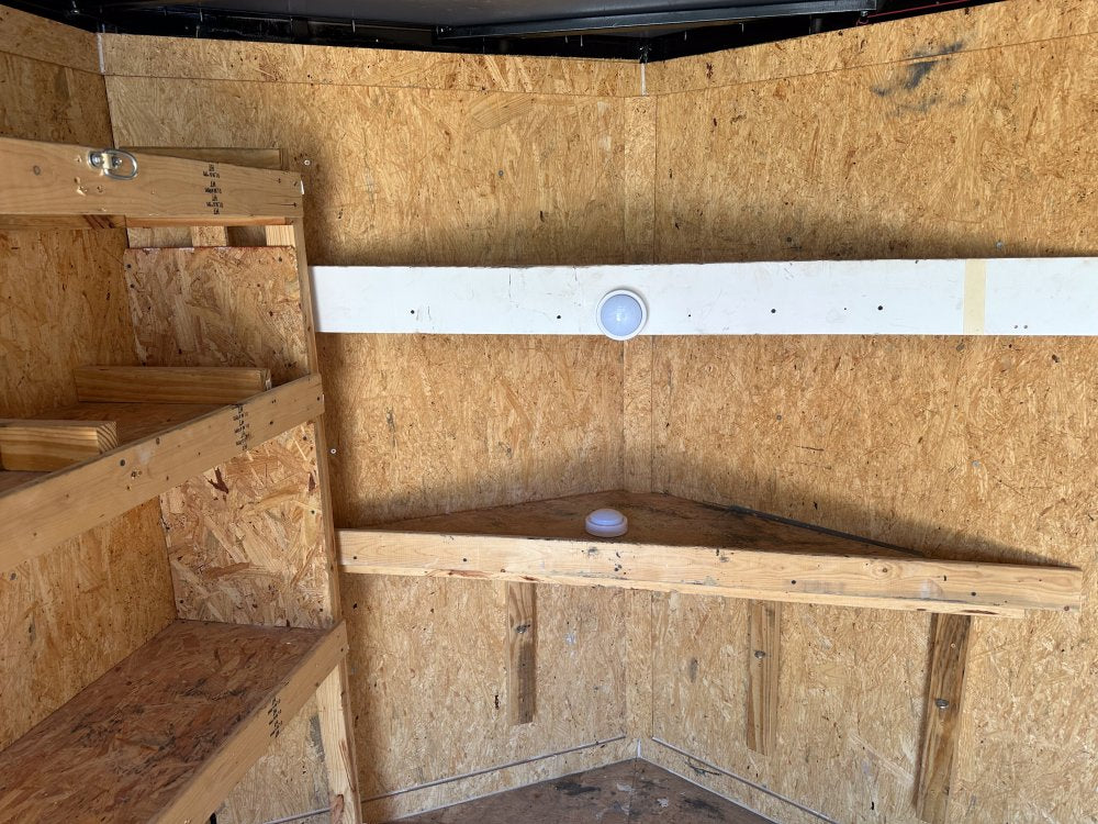 12'x7' Covered Wagon Enclosed