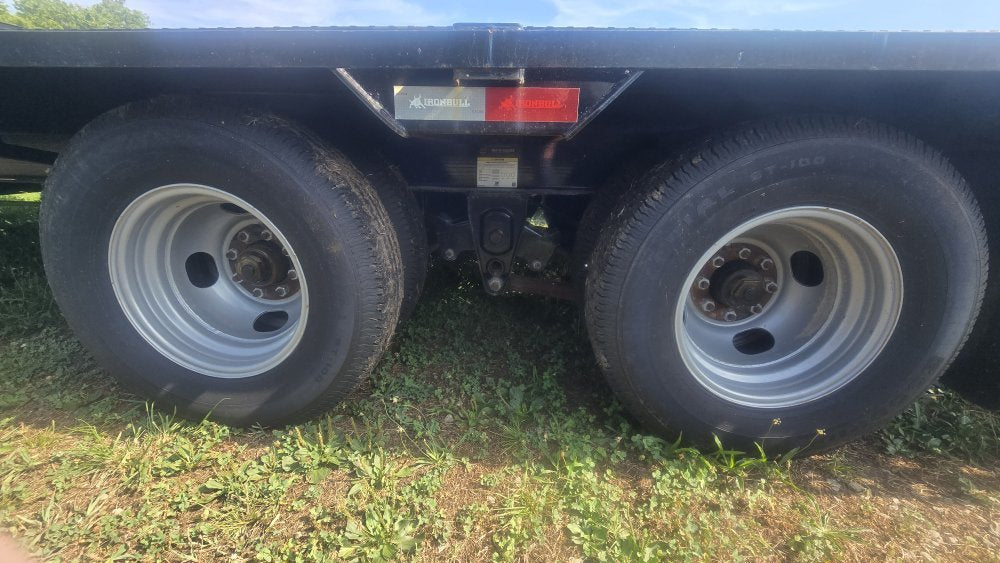 25'x102" Northstar Trailers Deckover Trailers