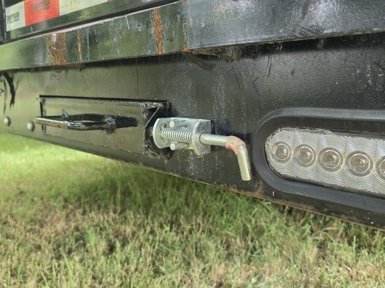 16'x7' Southern Utility Trailers  Dump Trailers - Dump Trailers - Buy Repo Trailers