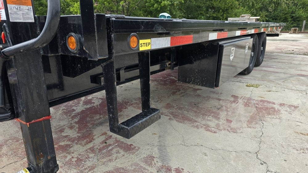 24' x  East Texas Trailers  Equipment Trailers - Equipment Trailers - Buy Repo Trailers